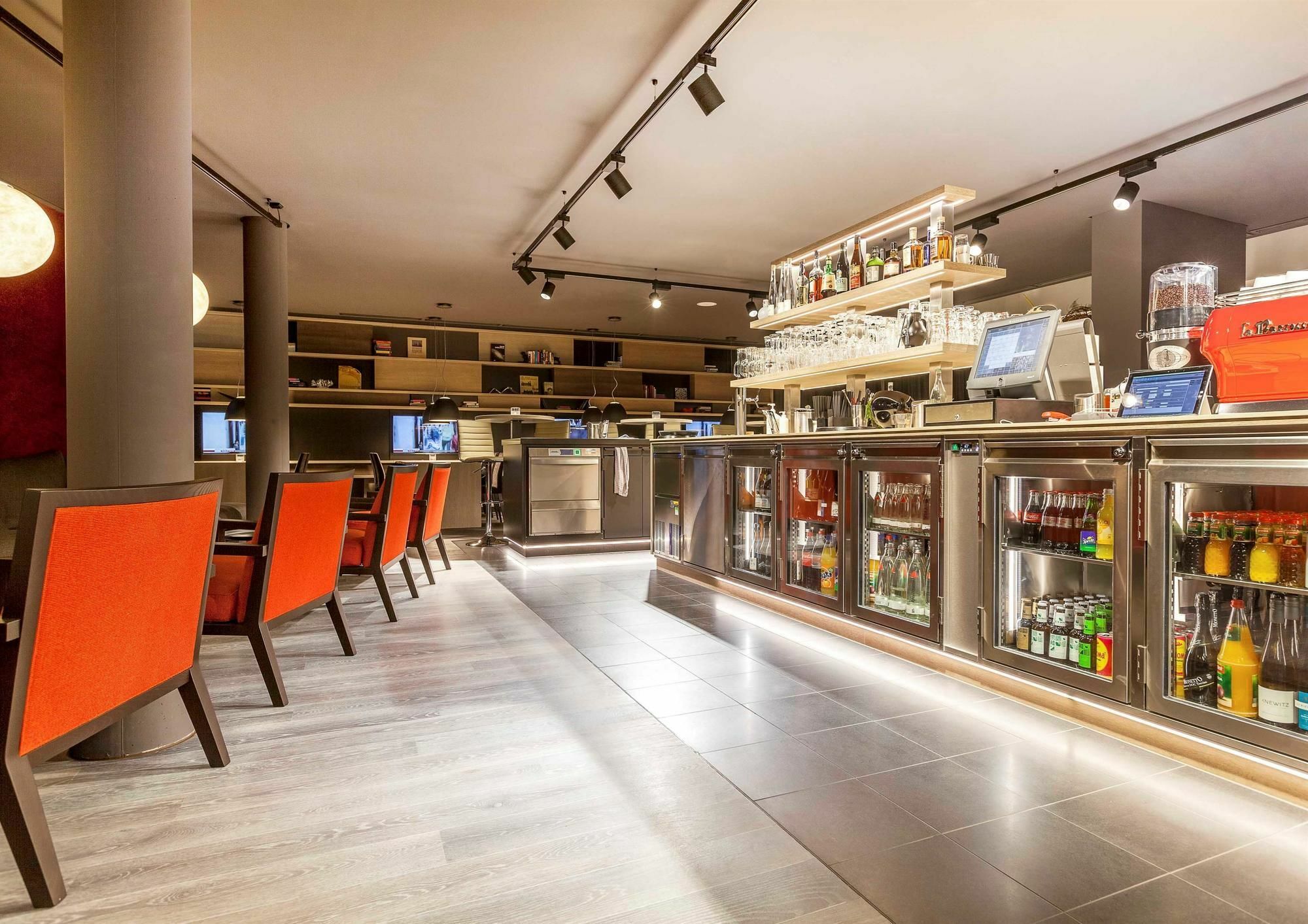 Living Hotel Frankfurt Frankfurt nad Menem Zewnętrze zdjęcie