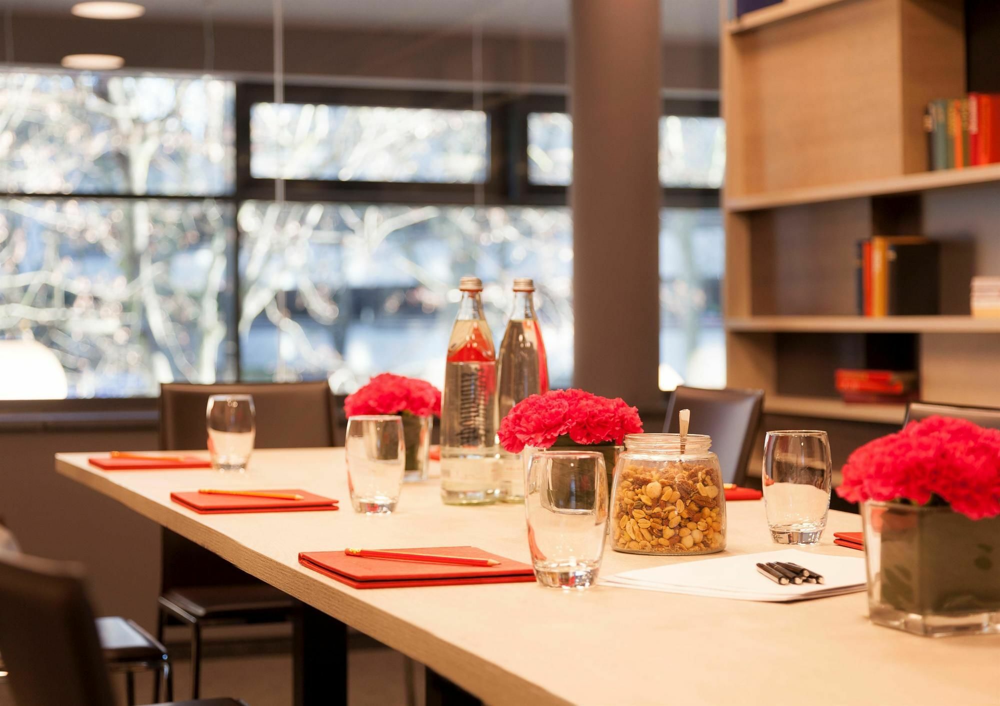 Living Hotel Frankfurt Frankfurt nad Menem Zewnętrze zdjęcie